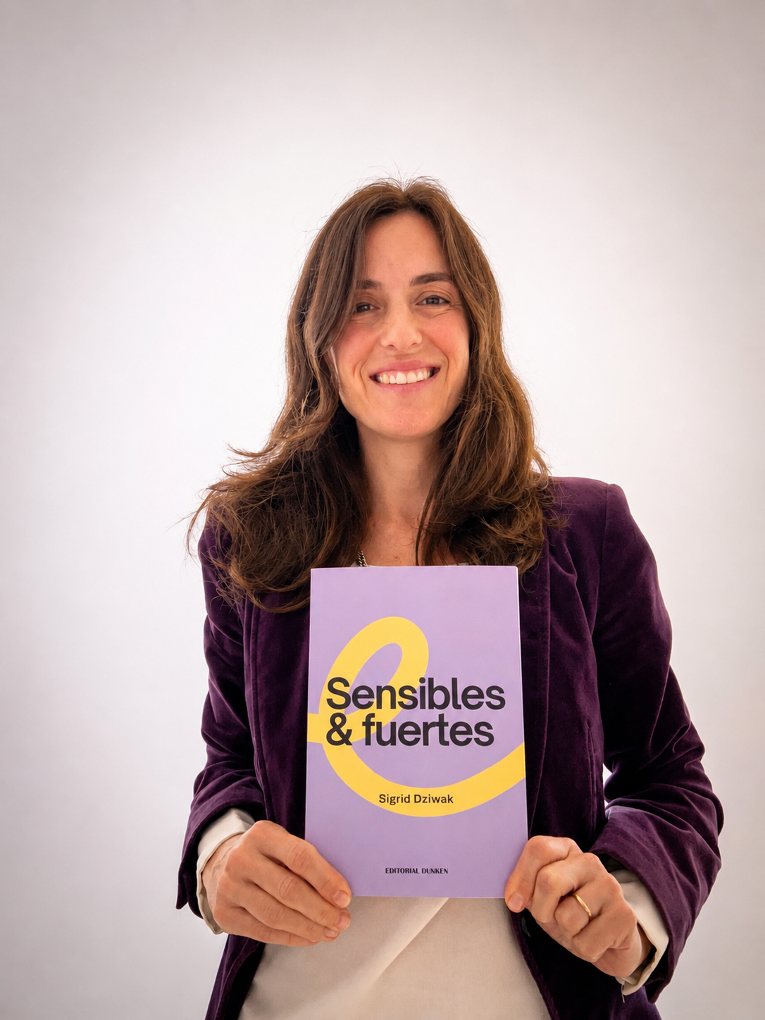 Libro “Sensibles & Fuertes”